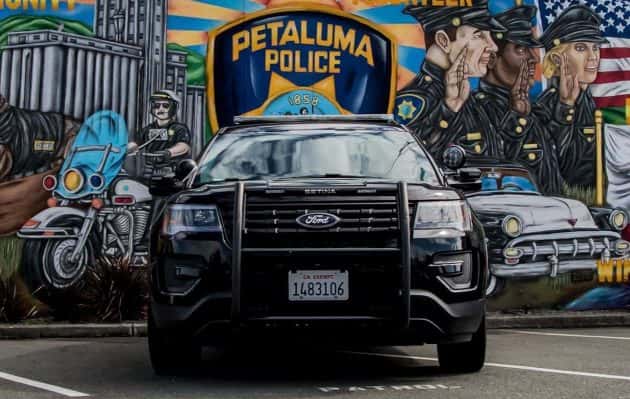pd petaluma police